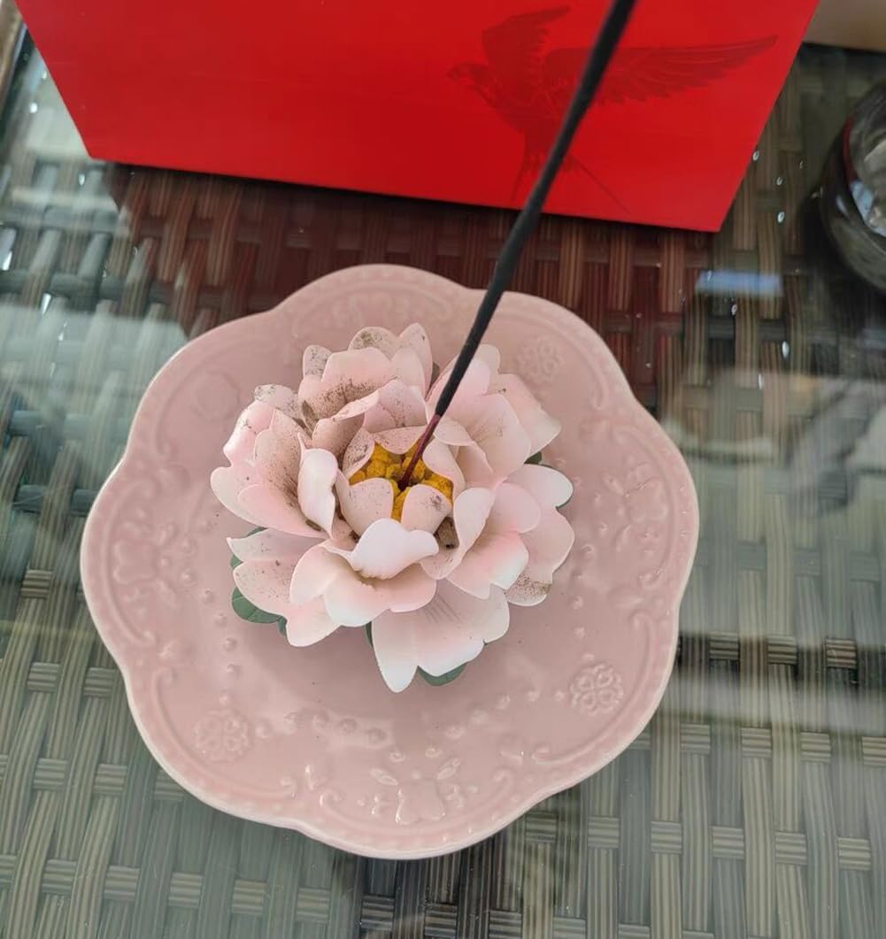 Embossed Ceramic Dessert Plate – Elegant Pink Snack, Cake, Fruit & Tea Plate